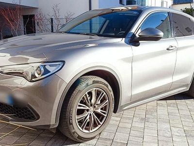 Usata Alfa Romeo Stelvio 2019 Grigio SUV