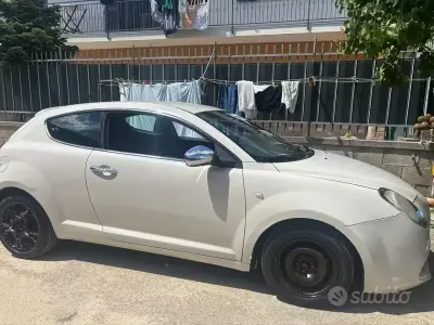 Usata Alfa Romeo MiTo 95 CV (69 kW) 2010 Bianco Utilitaria
