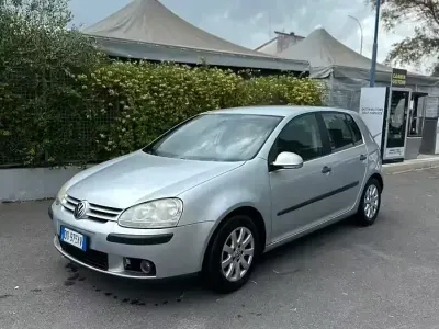 Usata VW Golf IV Comfortline 102 CV (75 kW) 2006 Grigio Berlina