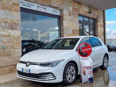 Occasion VW Golf VIII Life 116 ch (85 kW) 2022 Blanc Berline