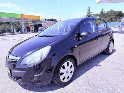 Usata Opel Corsa Edition 85 CV (62 kW) 2015 Nero Utilitaria