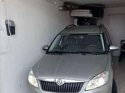 Usata Skoda Roomster Active 69 CV (50 kW) 2012 Monovolume