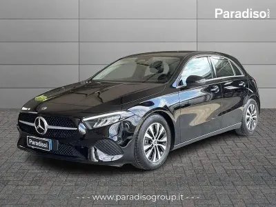 Usata Mercedes A180 Advanced 116 CV (85 kW) 2025 Nero Berlina