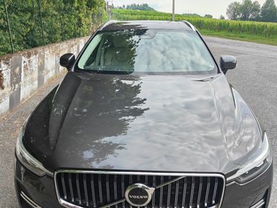 Usata Volvo XC60 253 CV (186 kW) 2021 Grigio SUV