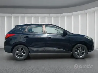 Gebraucht Hyundai ix35 Xpossible 116 PS (85 kW) 2015 Schwarz SUV