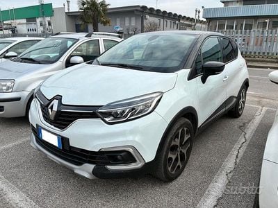 Usata Renault Captur 90 CV (66 kW) 2019 Bianco SUV