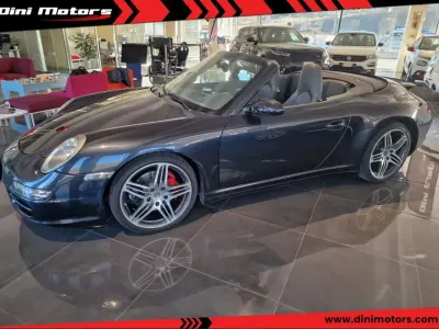 Usata Porsche 911 Carrera 4S Cabriolet 355 CV (261 kW) 2007 Grigio Cabrio