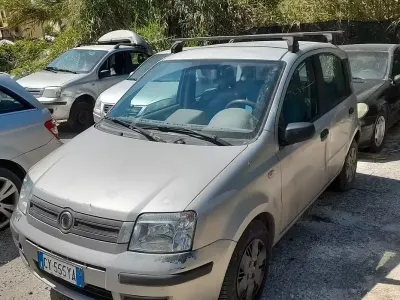 Usata Fiat Panda Dynamic 54 CV (39 kW) 2006 Blu Utilitaria