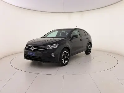 Usata VW Taigo R-line 116 CV (85 kW) 2025 Deep black perlato SUV