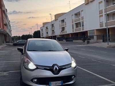 Usata Renault Clio IV 75 CV (55 kW) 2016 Grigio Utilitaria