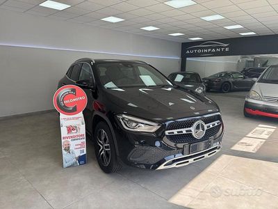 Usata Mercedes GLA200 150 CV (110 kW) 2021 Nero SUV