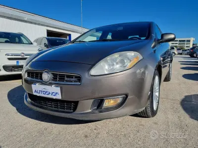 Usata Fiat Bravo Emotion 120 CV (88 kW) 2007 Grigio Utilitaria