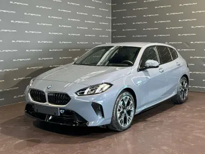 Usata BMW 118 M Sport 150 CV (110 kW) 2025 Skyscraper grey Utilitaria