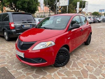 usata Lancia Ypsilon 1.2 69 CV 5 porte GPL