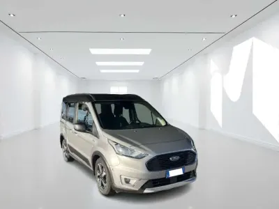 Usata Ford Tourneo Connect 120 CV (88 kW) 2022 Grigio Monovolume