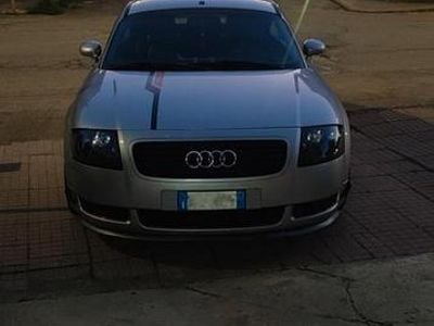 Usata Audi TT 180 CV (132 kW) 1999 Grigio Coupé