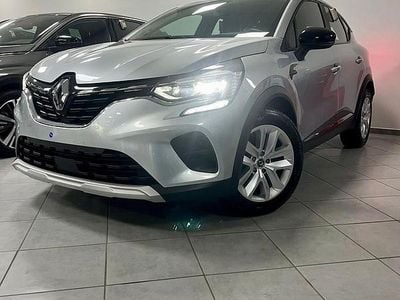 Usata Renault Captur Zen 100 CV (73 kW) 2020 Grigio SUV
