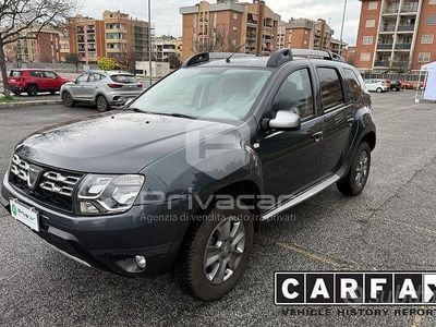 Usata Dacia Duster Lauréate 110 CV (80 kW) 2017 Grigio SUV