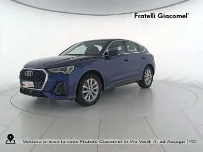 Begagnad Audi Q3 Sportback Business Plus 150 HK (110 kW) 2020 Blå SUV