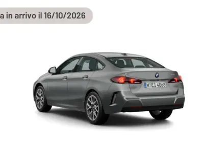 Begagnad BMW M235 M Sport 300 HK (220 kW) 2024 Silver Sedan
