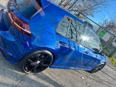 Usata VW Golf VII R 150 CV (110 kW) 2017 Blu Berlina