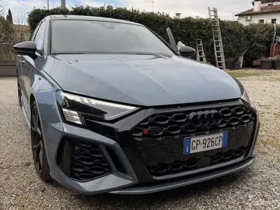 Usata Audi RS3 Ambiente 400 CV (294 kW) 2021 Berlina