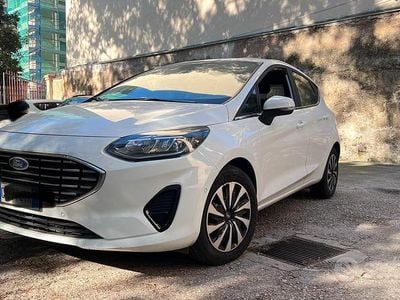 Begagnad Ford Fiesta 75 HK (55 kW) 2022 Vit Halvkombi