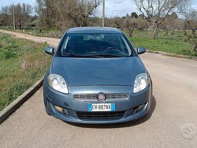 Usata Fiat Bravo 120 CV (88 kW) 2011 Grigio Utilitaria