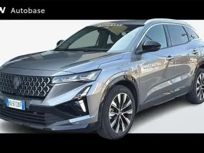 Usata Renault Austral Techno 130 CV (95 kW) 2026 Grigio SUV