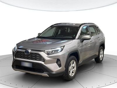 Usata Toyota RAV4 Hybrid Business Edition 218 CV (160 kW) 2021 Silver metallic SUV