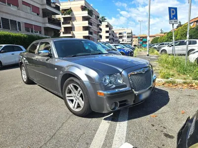 Usata Chrysler 300C 218 CV (160 kW) 2007 Grigio Berlina