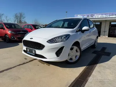 Usata Ford Fiesta 86 CV (63 kW) 2020 Bianco Utilitaria