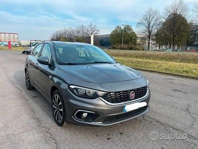 Usata Fiat Tipo Lounge 120 CV (88 kW) 2017 Berlina