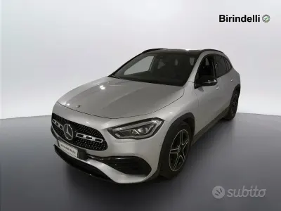 Usata Mercedes GLA200 Premium 150 CV (110 kW) 2020 Grigio SUV
