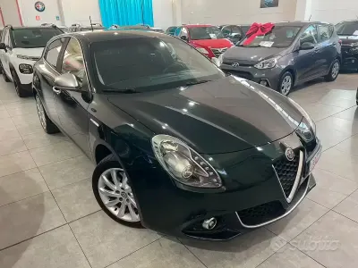 Usata Alfa Romeo Giulietta 120 CV (88 kW) 2020 Verde Utilitaria