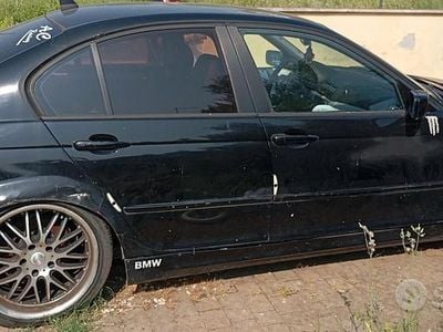 Usata BMW 320 210 CV (154 kW) 2005 Nero Berlina