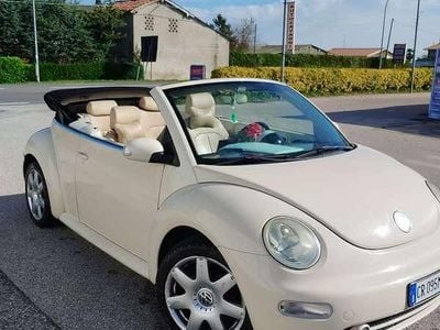 Usata VW New Beetle 105 CV (77 kW) 2005 Utilitaria