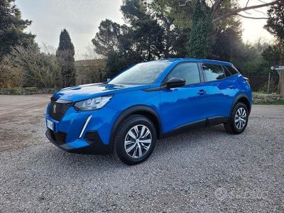 Usata Peugeot 2008 Active 110 CV (80 kW) 2022 Blu SUV