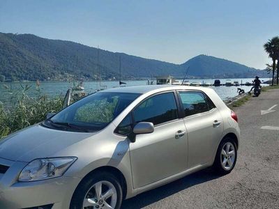 usata Toyota Auris 5p 1.3 dual Sol