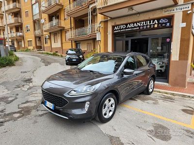 Occasion Ford Kuga 120 ch (88 kW) 2022 Gris SUV