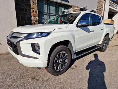 Occasion Mitsubishi L200 Select 150 ch (110 kW) 2021 Blanc Pick-up