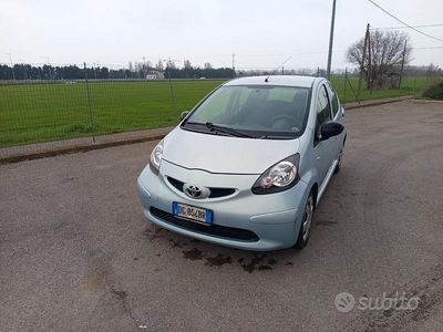 Second-hand Toyota Yaris 68 CP (50 kW) 2007 Hatchback