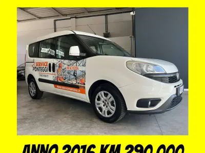 Usata Fiat Doblò 90 CV (66 kW) 2016 Monovolume
