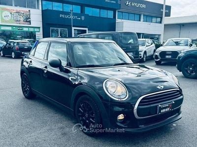 Usata Mini One Clubman Business 95 CV (69 kW) 2017 Nero Station wagon