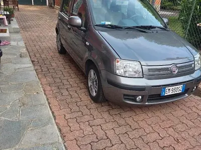Usata Fiat Panda Active 69 CV (50 kW) 2012 Utilitaria