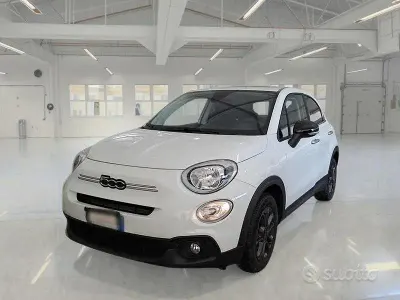 Usata Fiat 500X Club 119 CV (87 kW) 2023 Bianco SUV