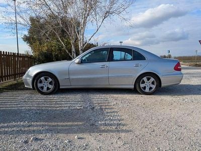 Usata Mercedes E200 Avantgarde 163 CV (119 kW) 2002 Berlina