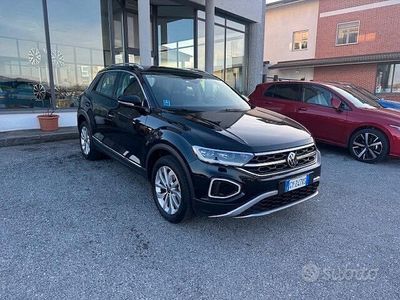 Usata VW T-Roc Style 116 CV (85 kW) 2025 Nero SUV