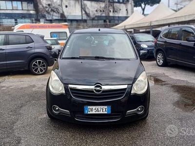 Usata Opel Agila Enjoy 86 CV (63 kW) 2009 Nero Utilitaria
