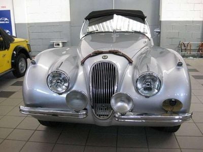 Usata Jaguar XK 182 CV (133 kW) 1953 Argento Cabrio